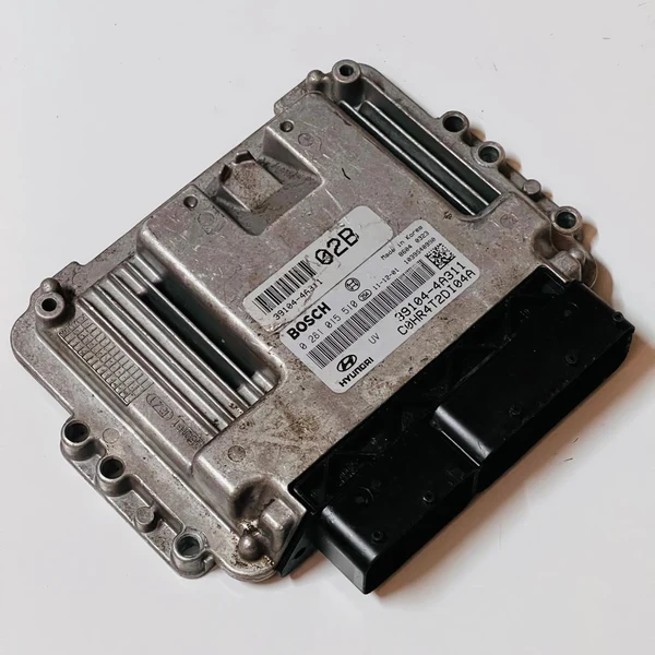 Kia Sportage ECU 39104-4A311 Bosch 0281015510 – Surplus